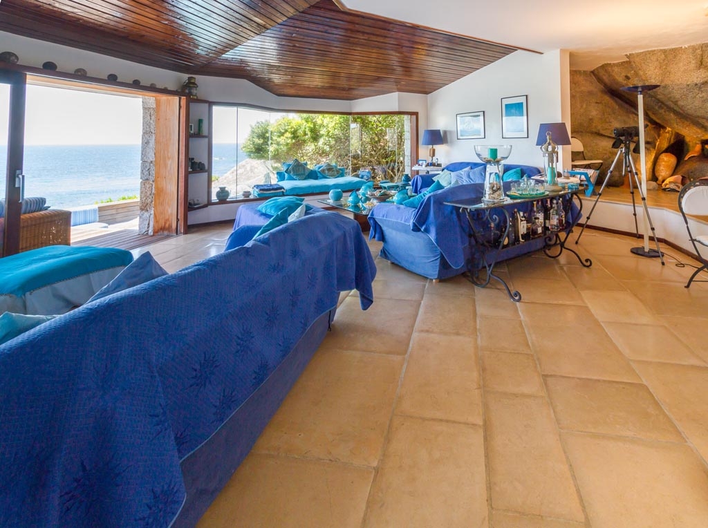 Villas and properties for sale and for rent, Cavallo Island, Corsica, Bonifacio, Mediterranean sea