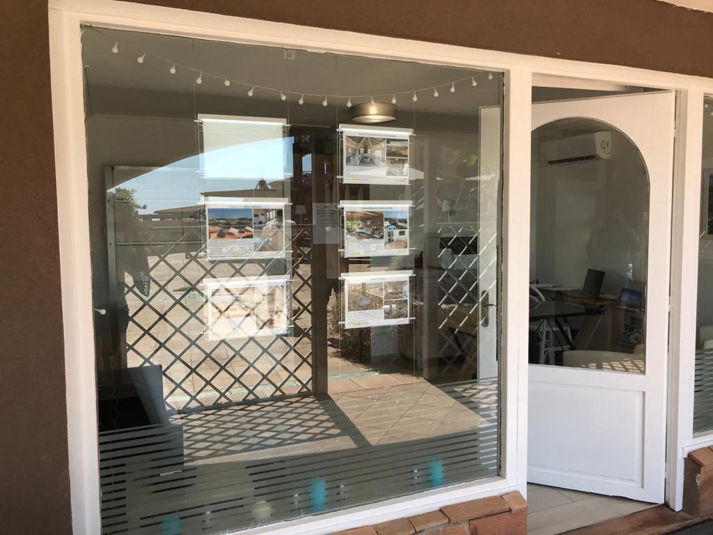 entrance office Cavallo