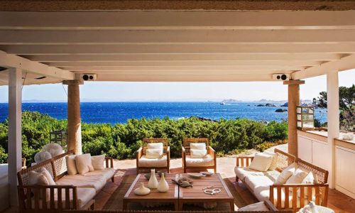 Outdoor living area